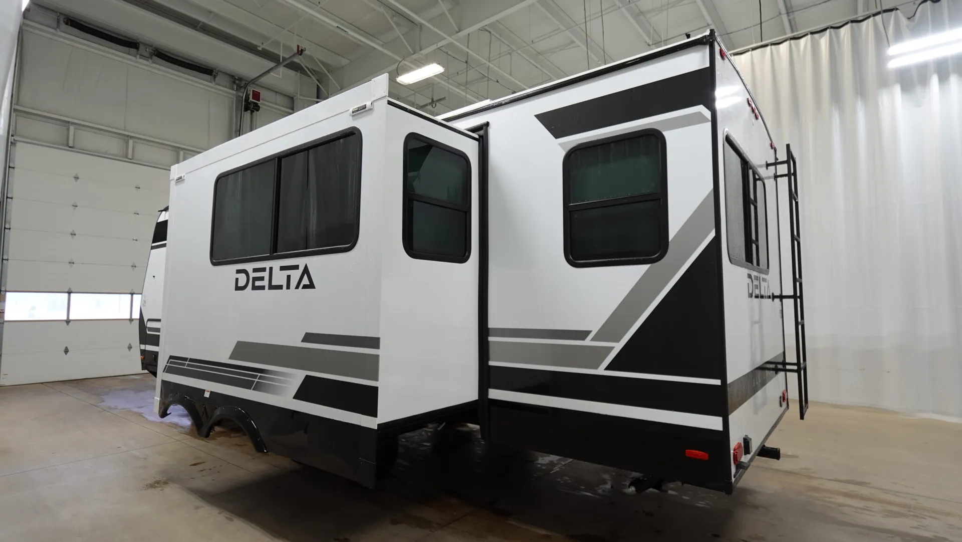 2026 Alliance RV Delta 252RL - Photo 4