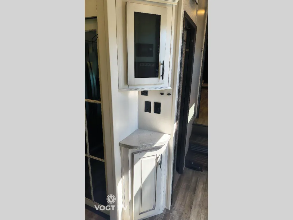 2021 Jayco North Point 387FBTS, Photos photo 29