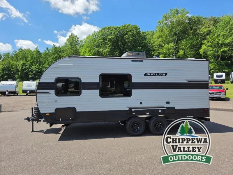 2027 Sunset Park RV Sun Lite LTD 21DB - Photo 4