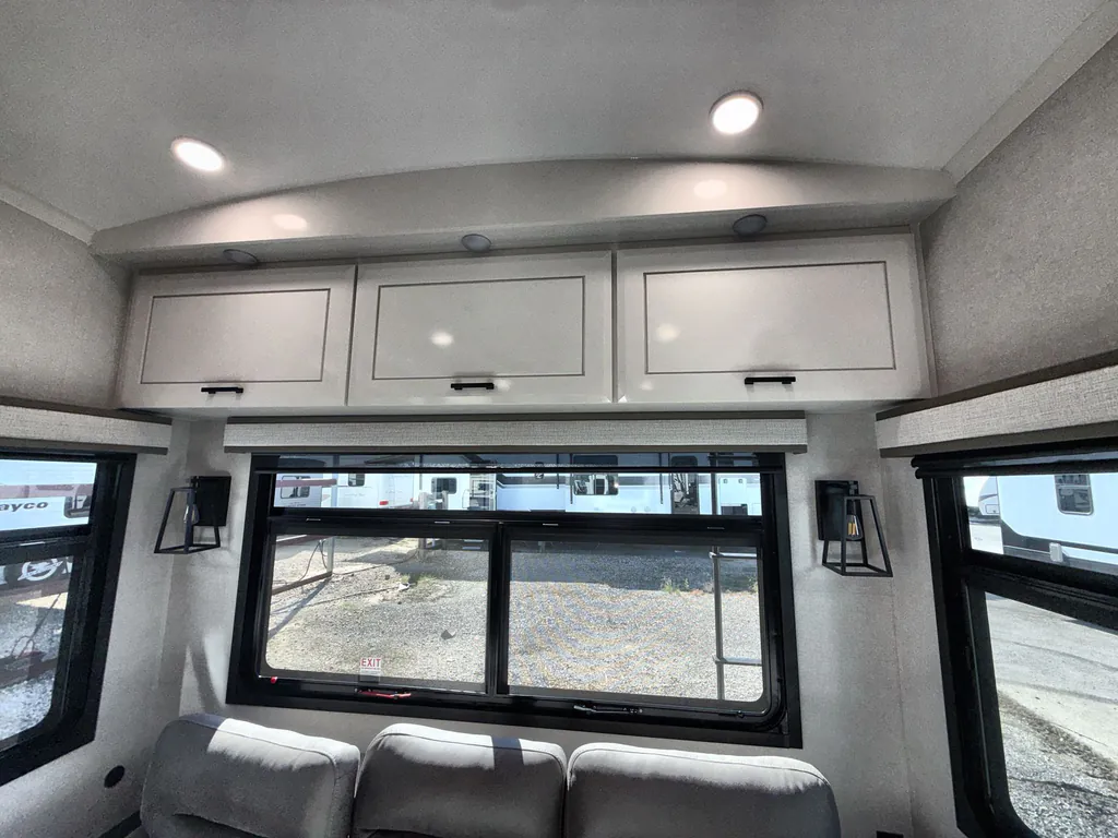 2026 Jayco Pinnacle 36FBTS, Photos photo 35