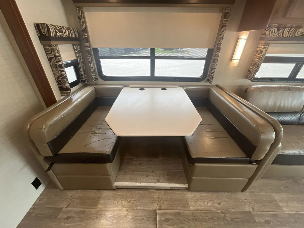 2018 Jayco Precept 35S, Photos photo 6