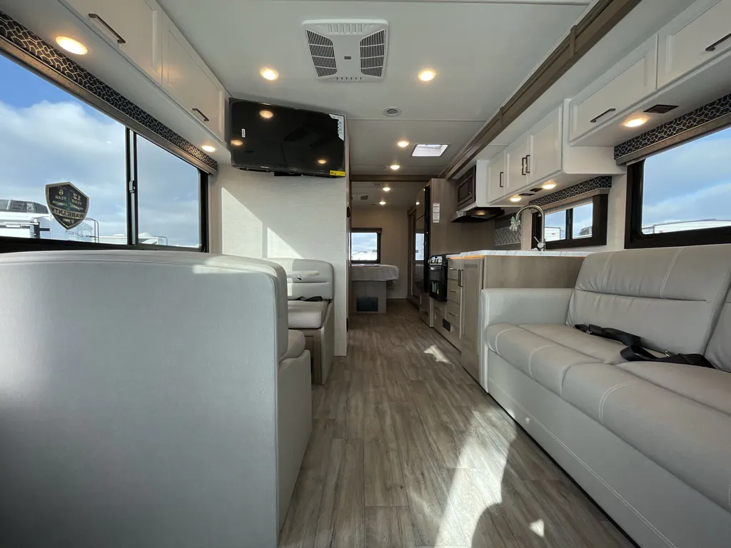 2026 Thor Motor Coach Freedom Traveler A29, Photos photo 6