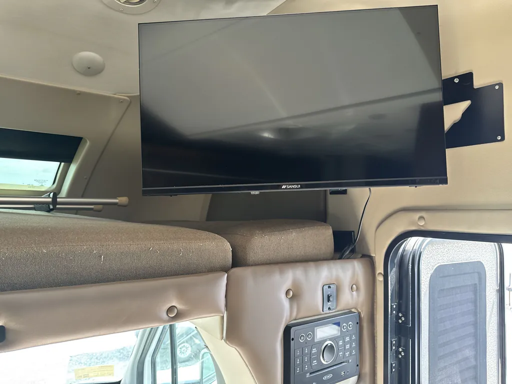 2018 Tiffin Wayfarer 24 QW, Photos photo 11