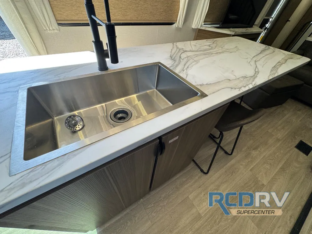2027 Forest River Salem Grand Villa 42ZEN, Photos photo 19