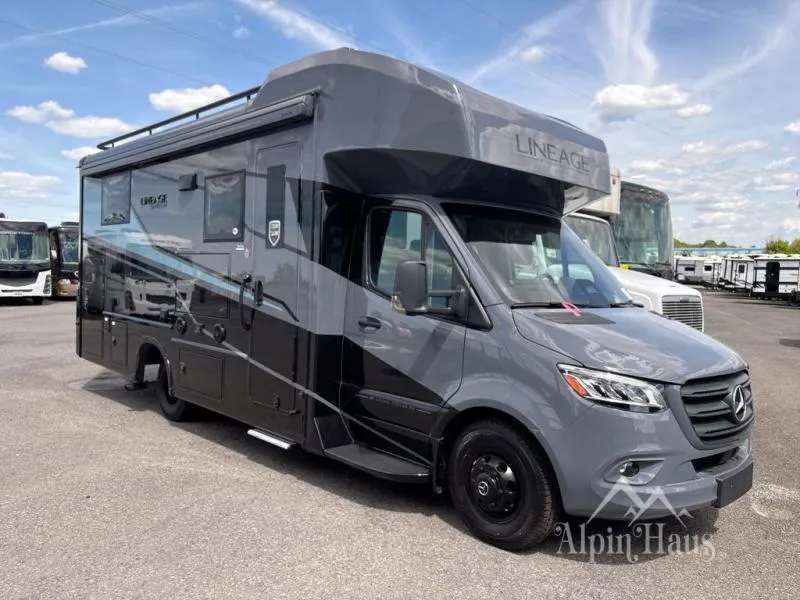 2026 Grand Design Lineage Series M 25TK - Photo 2