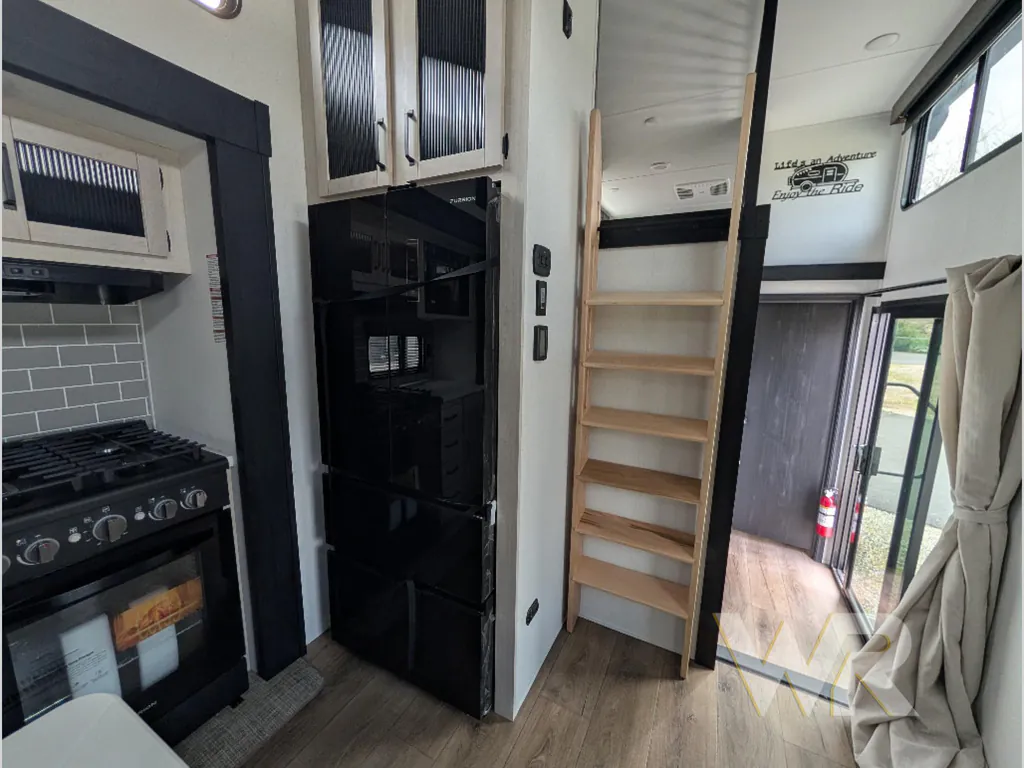 2027 Forest River Puma Vista 421LFT, Photos photo 40