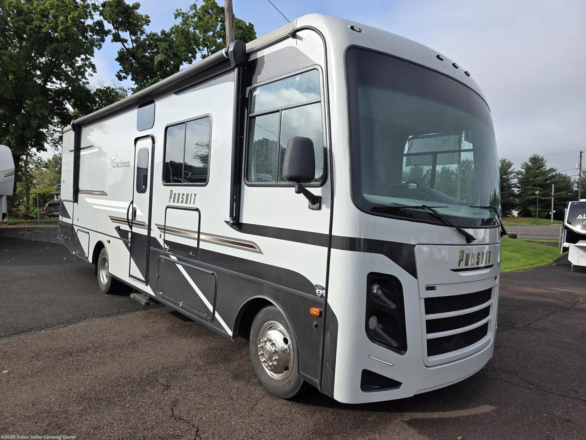2022 Coachmen Pursuit 31BH - Photo 2