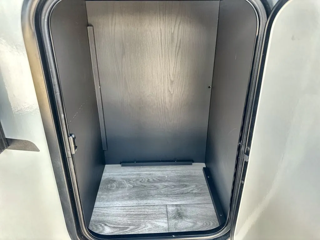 2027 Forest River Flagstaff Super Lite 26MBR — Photo 5