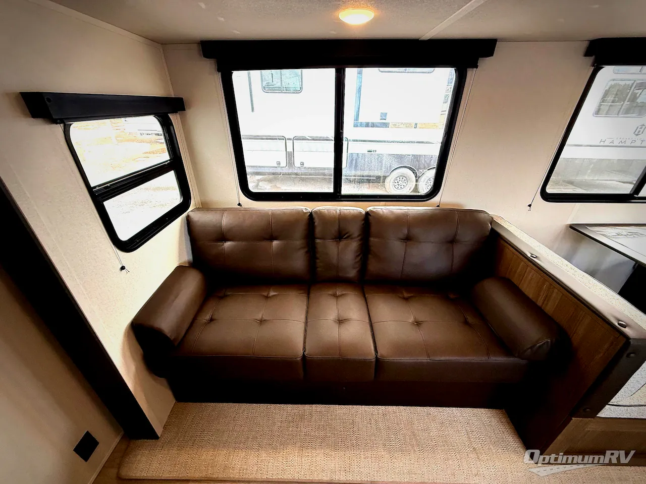 2027 Forest River Avenger 26DBS — Photo 6