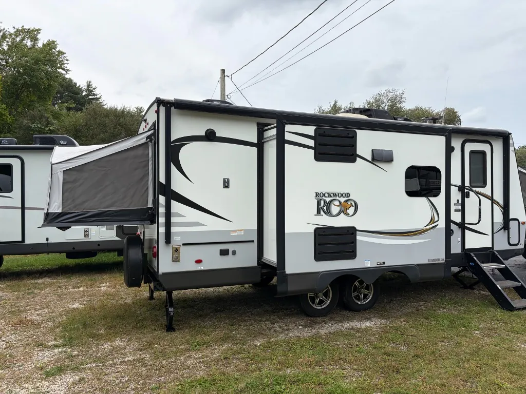 2020 Forest River Rockwood Roo 23IKSS - Photo 4