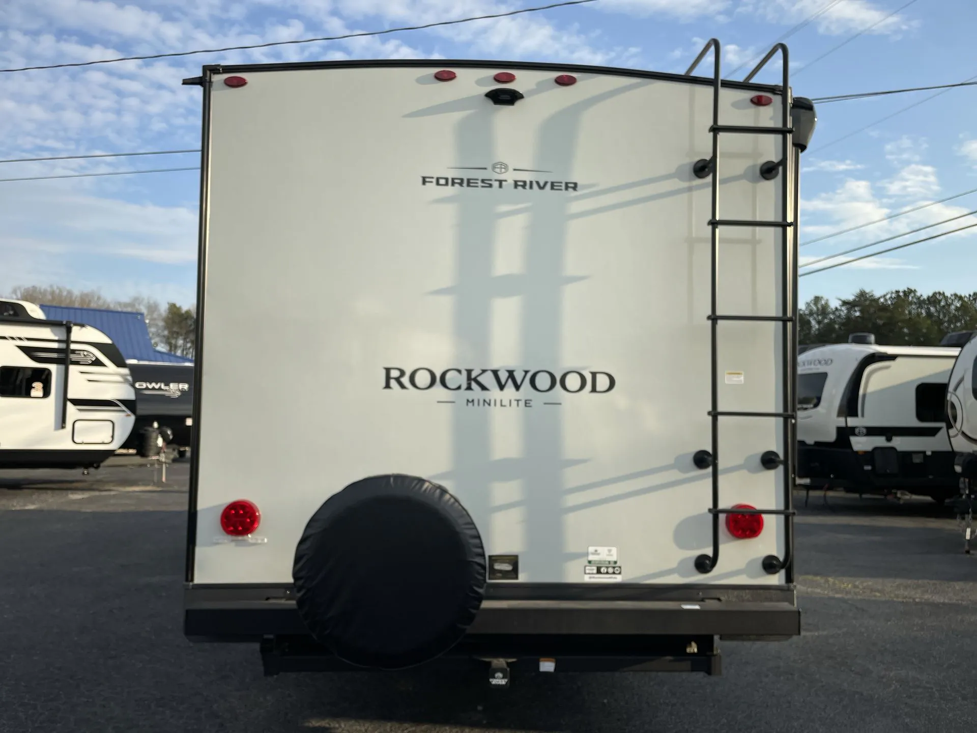 2026 Forest River Rockwood Mini Lite 2506FK — Photo 5