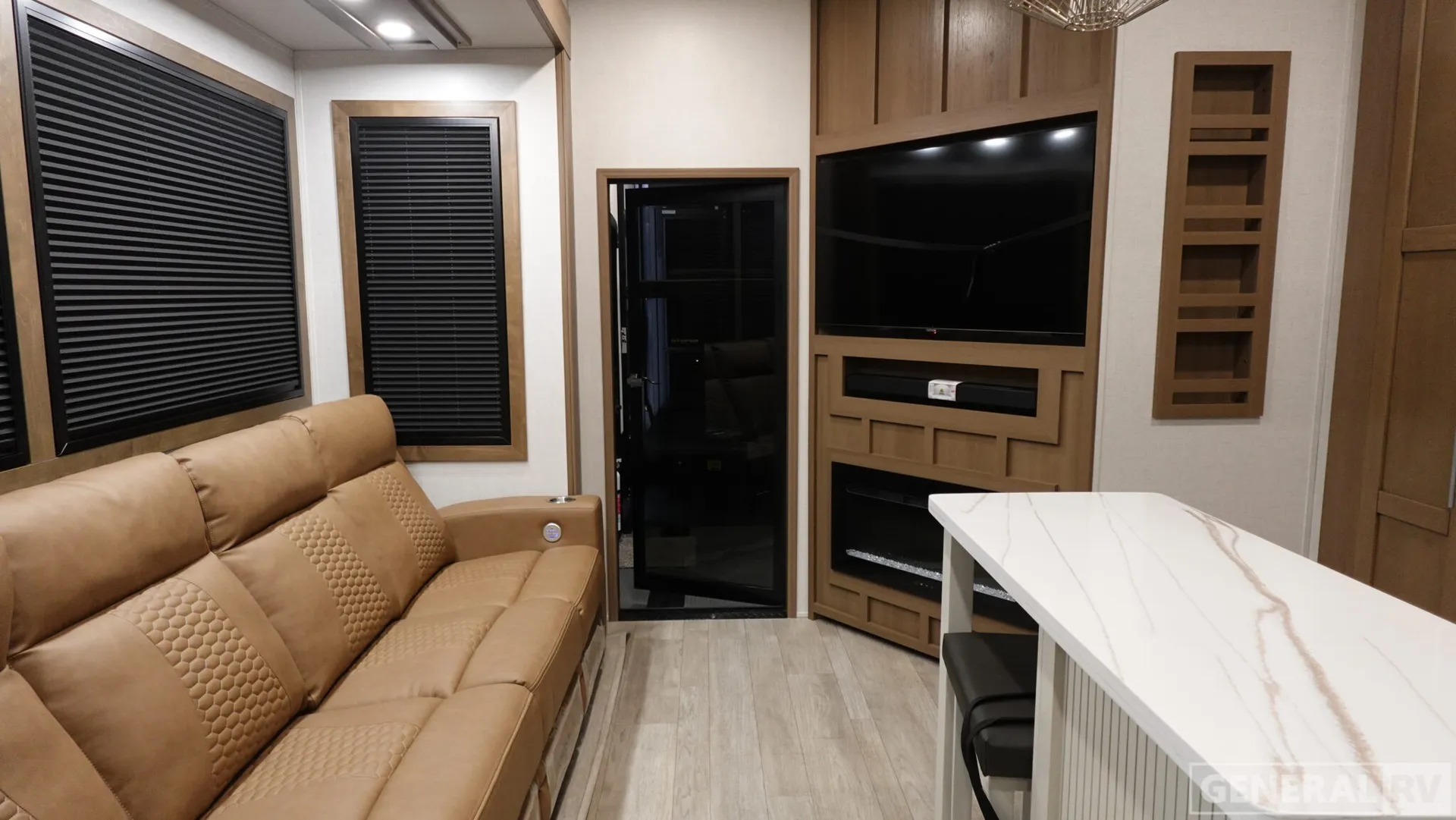 2026 Keystone RV Fuzion 373 - Photo 3