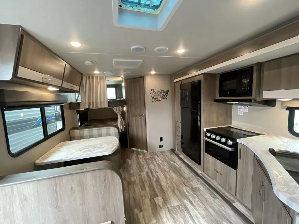 2023 Grand Design Imagine XLS 23BHE - Photo 3