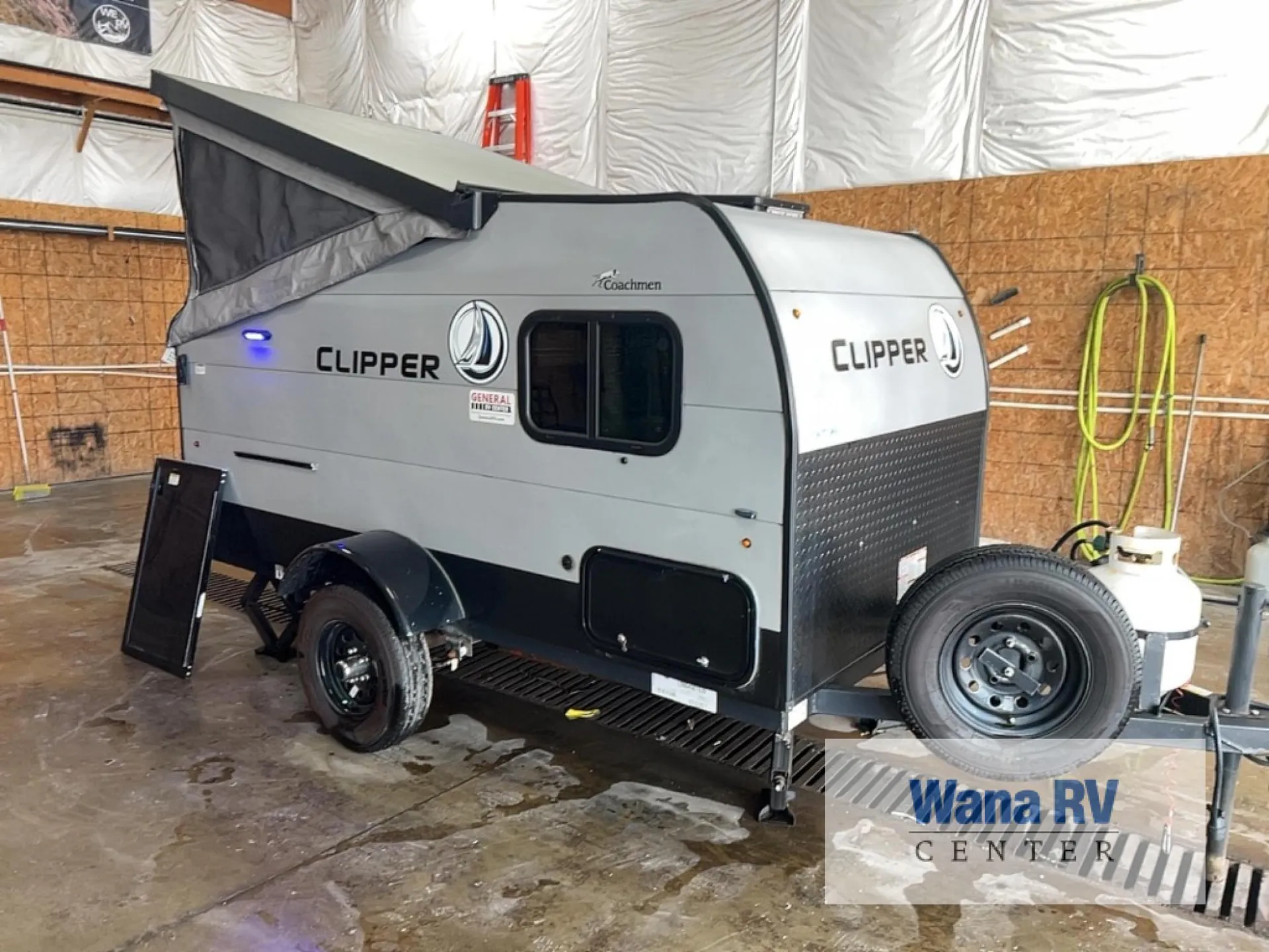 2021 Coachmen Clipper Express 90 - Photo 2