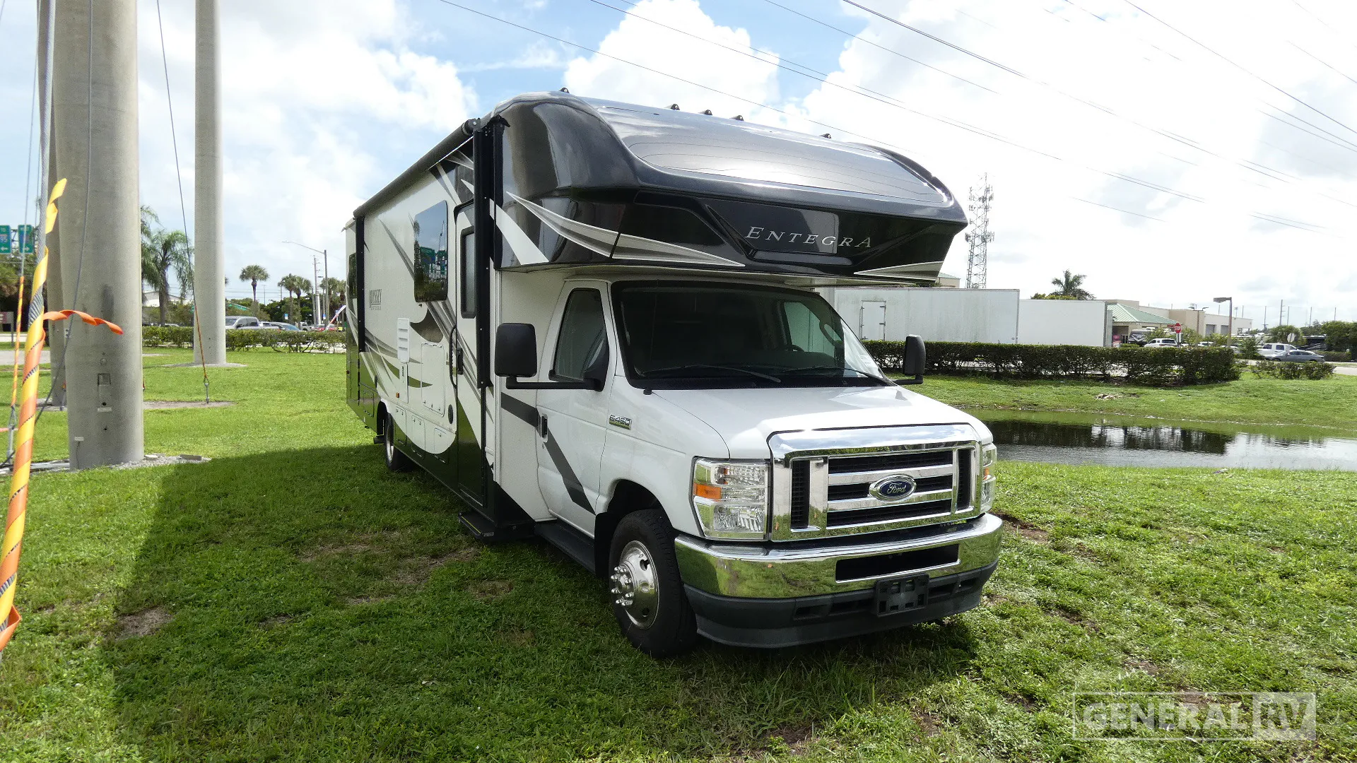 2022 Entegra Coach Odyssey 31F - Photo 2