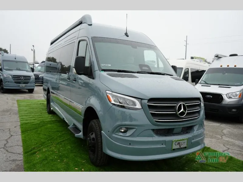 2026 Grech RV Strada-ion AWD TOUR - Photo 2