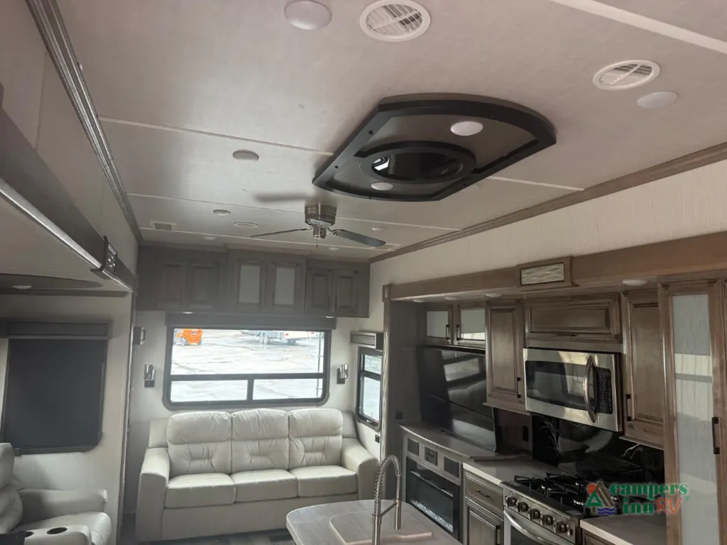 2020 Forest River Cedar Creek Champagne Edition 38EL, Photos photo 34