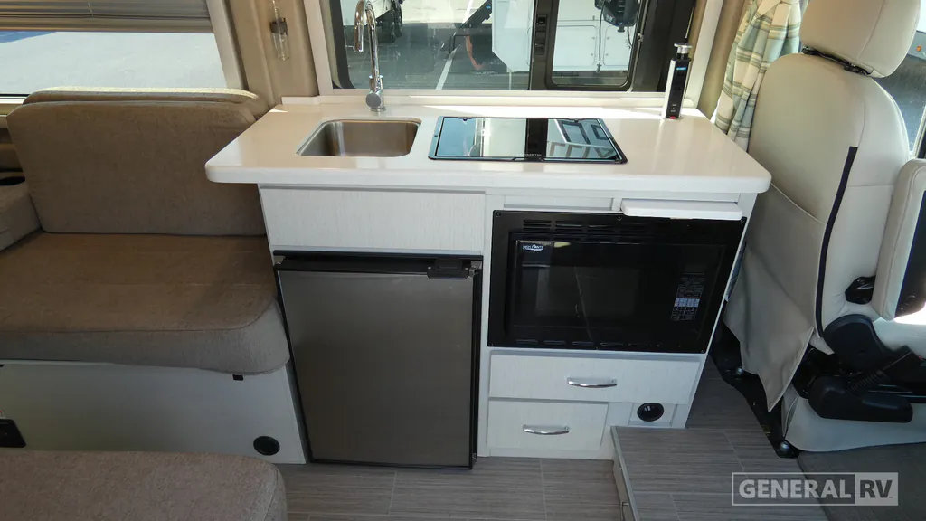 2021 Thor Motor Coach Tellaro 20LT, Photos photo 6