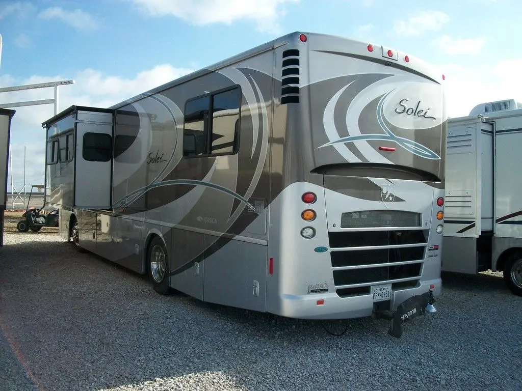 2014 Itasca Solei 34T - Photo 4