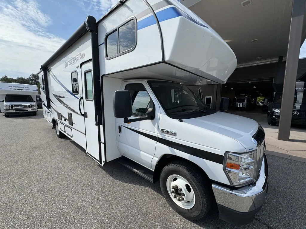 2022 Forest River Sunseeker 2850S LE - Photo 2
