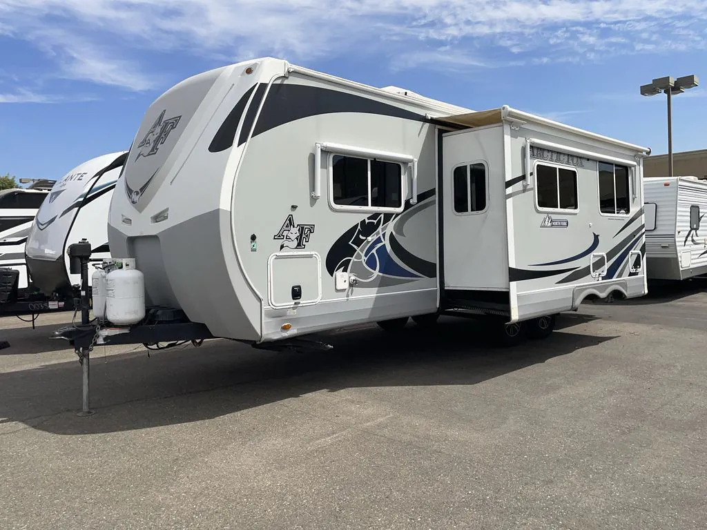 2020 Northwood Arctic Fox North Fork 28F - Photo 3
