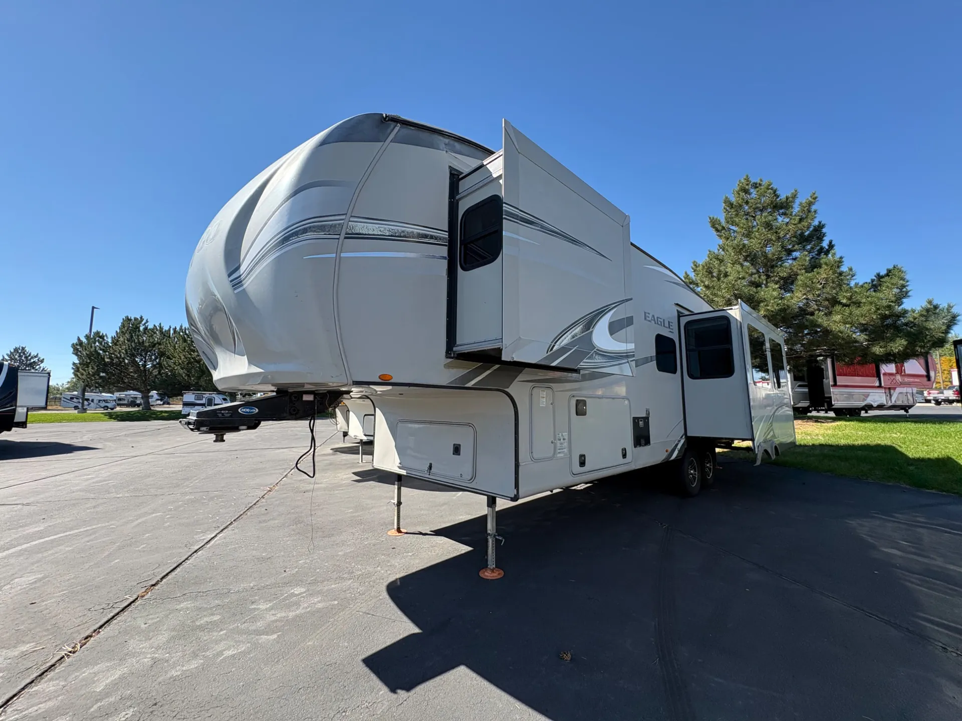 2017 Jayco Eagle 293RKDS - Photo 3