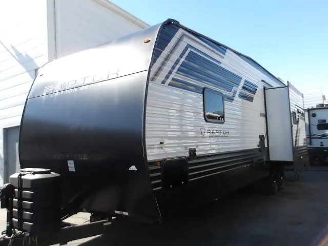 2026 Keystone Carbon 30WFO - Photo 4
