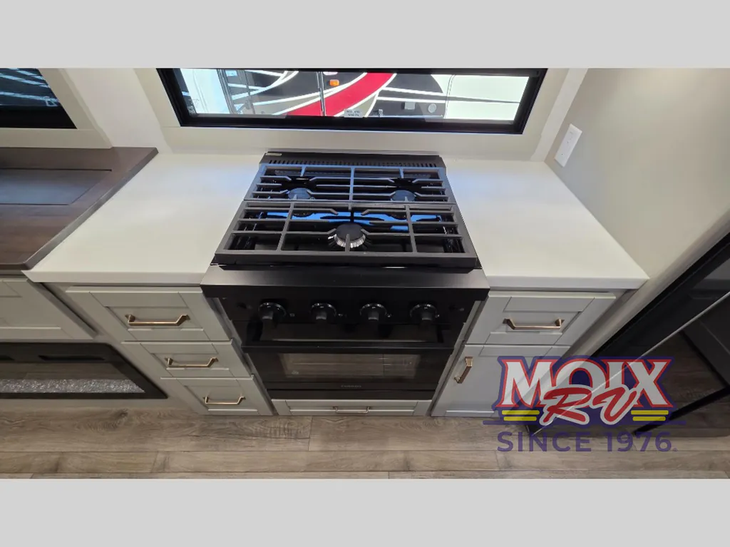 2026 Brinkley Model Z Air 297, Photos photo 12