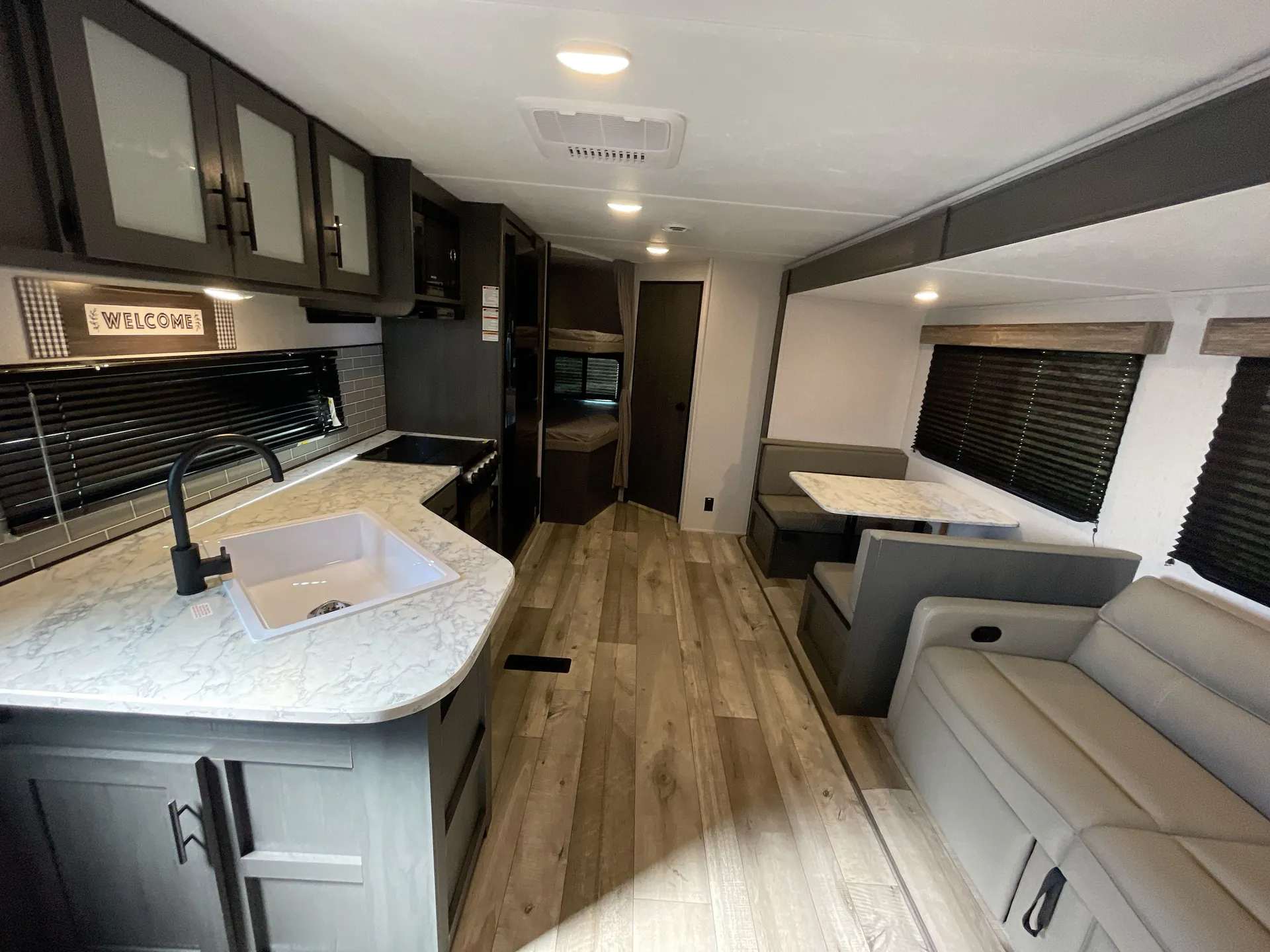 2024 Dutchmen Aspen Trail LE 26BHWE — living area main