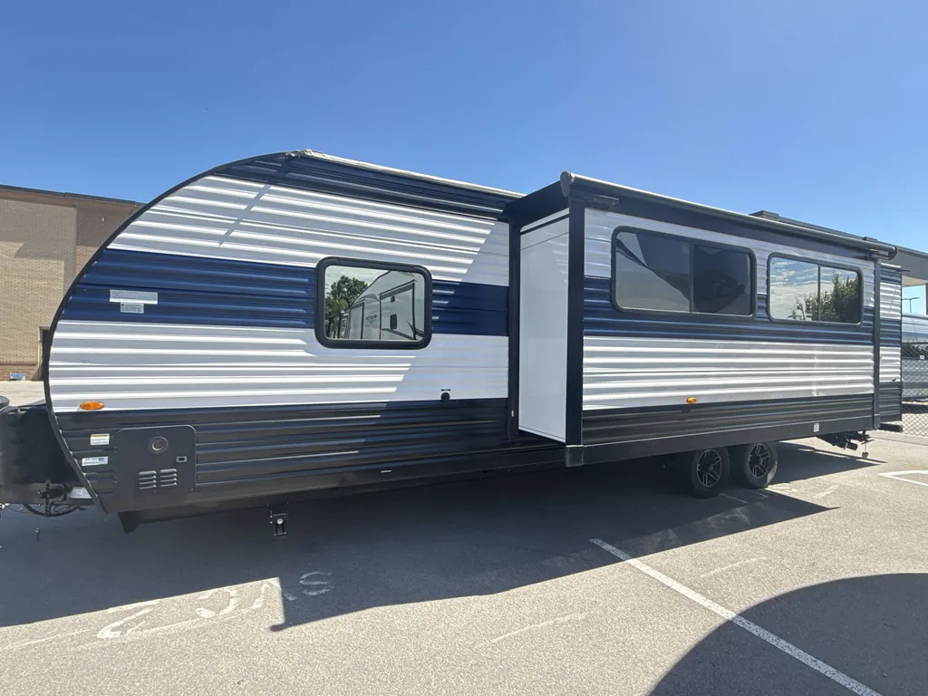 2023 Forest River Cherokee Grey Wolf 27DBH, Photos photo 6