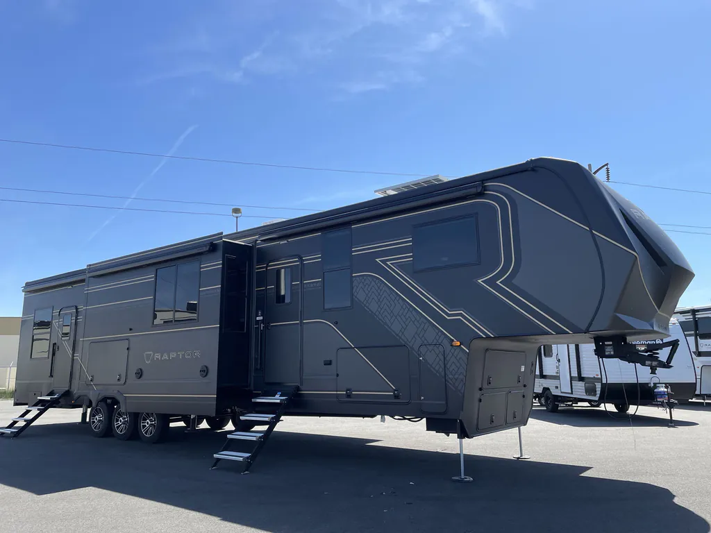 2026 Keystone Raptor 433, Photos photo 5