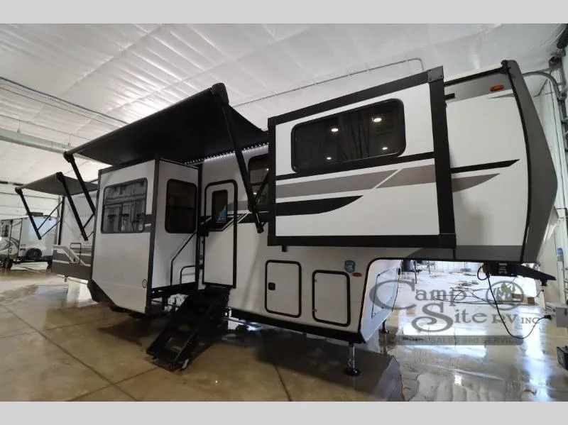 2027 Coachmen Brookstone 344FL - Photo 2