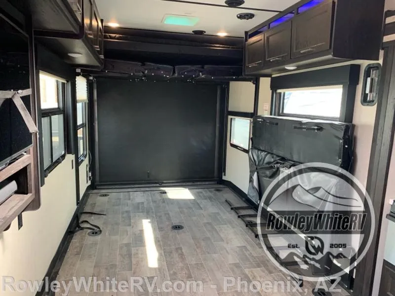 2018 Keystone RV Impact Used    3118 - Photo 4