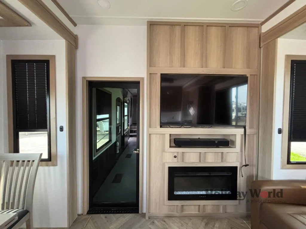 2026 Keystone Raptor 441, Photos photo 10
