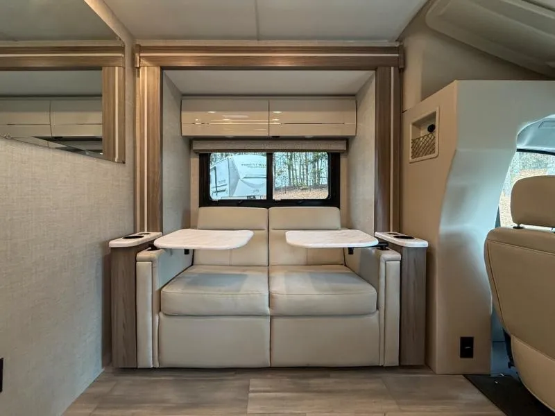 2026 Thor Motor Coach Compass 24KB - Photo 4