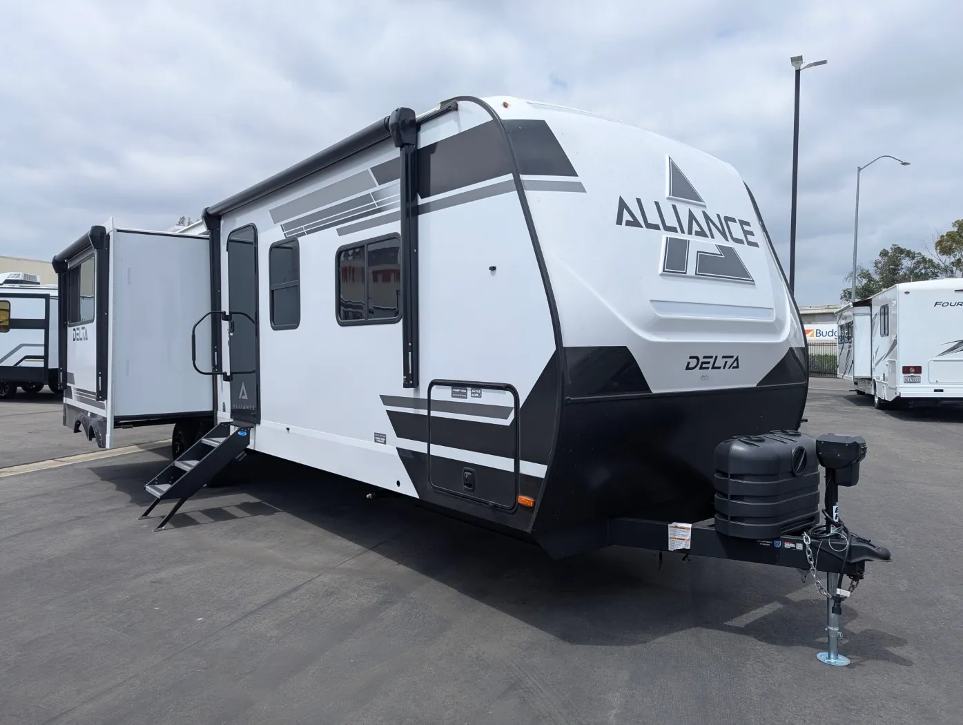 2026 Alliance RV Delta 321BH - Photo 2
