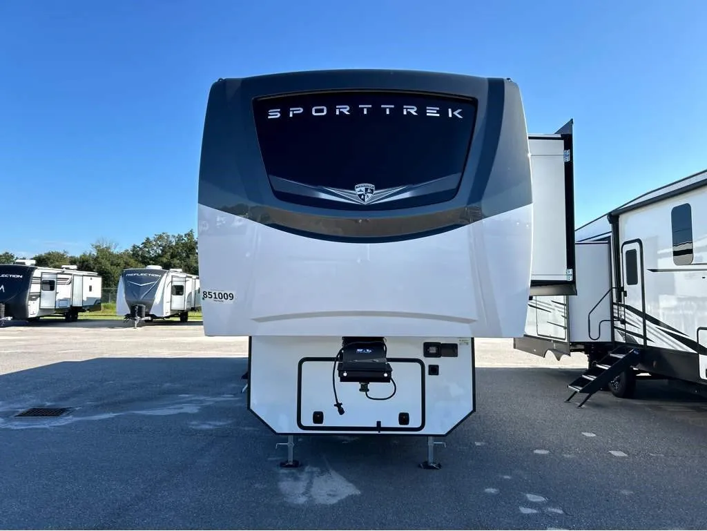 2026 Venture RV SportTrek 5 Touring Edition STTF363VFR - Photo 2