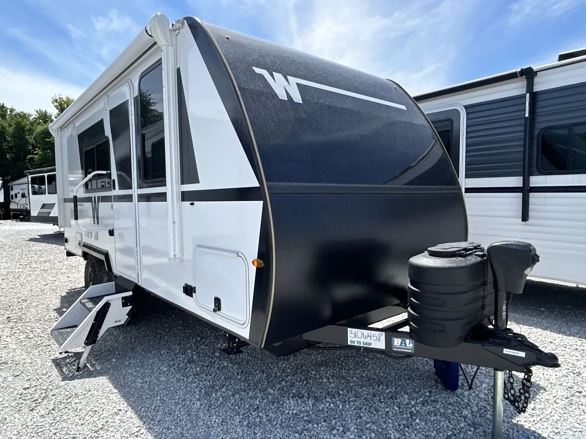 2027 Winnebago Micro Minnie 2108DS