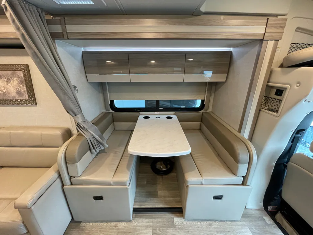 2024 Thor Motor Coach Tiburon 24FB, Photos photo 7