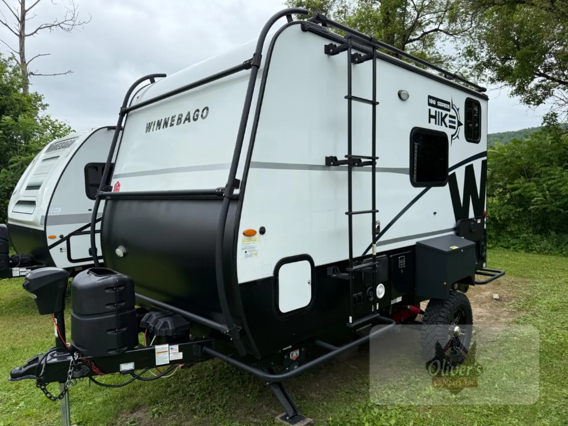 2023 Winnebago Hike 100 H1316FB - Photo 4