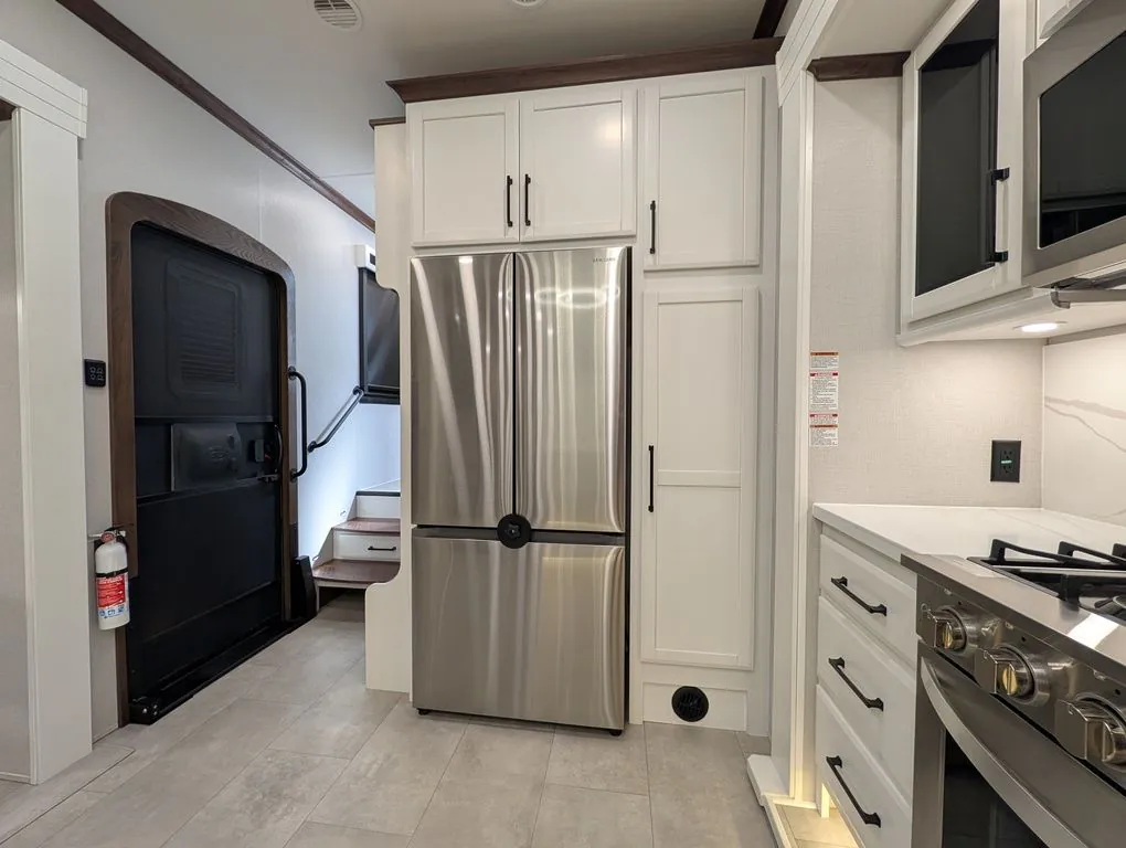 2025 Forest River RiverStone 425FO, Photos photo 33