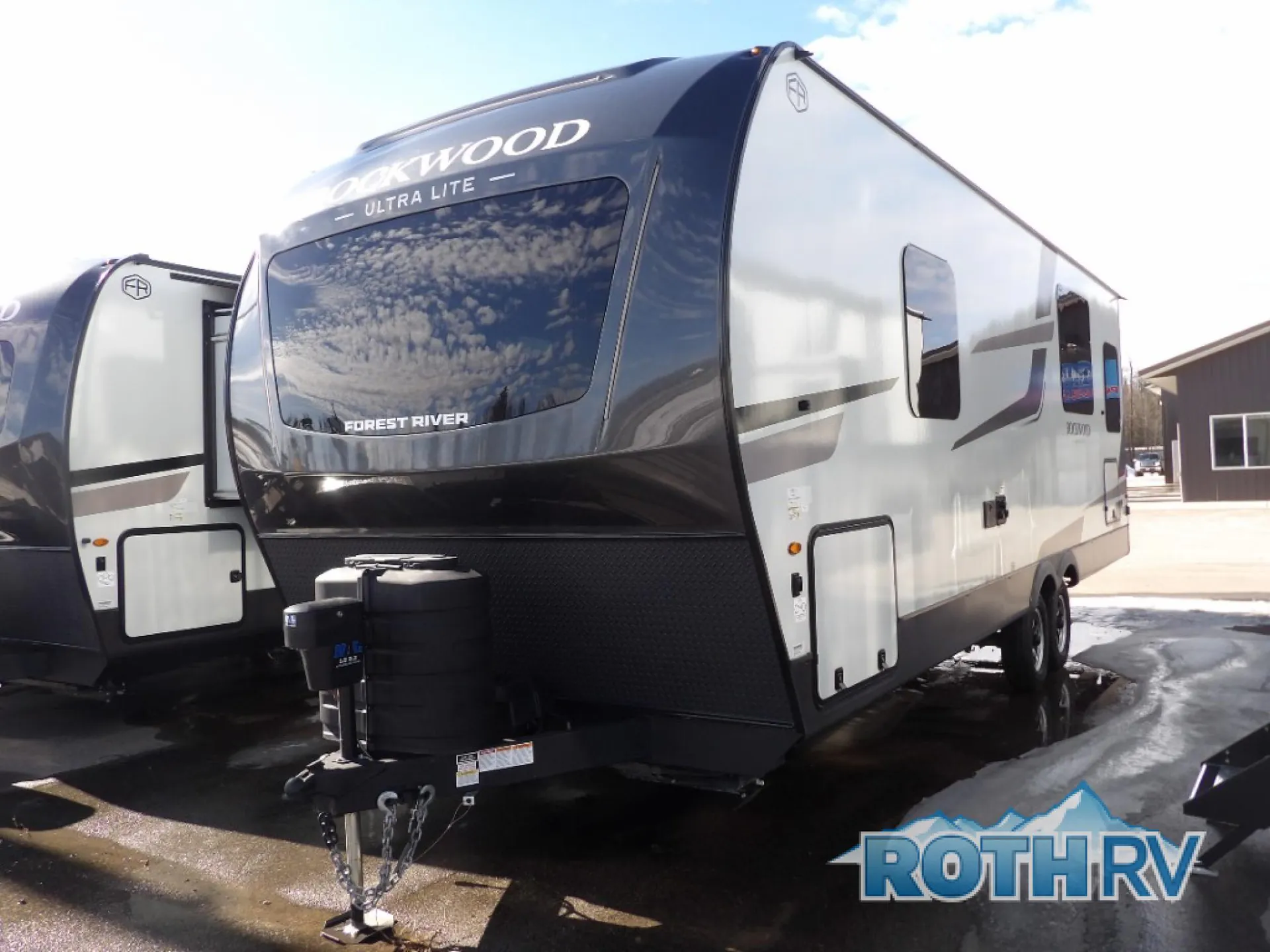 2026 Forest River Rockwood Ultra Lite 302RDT - Photo 4