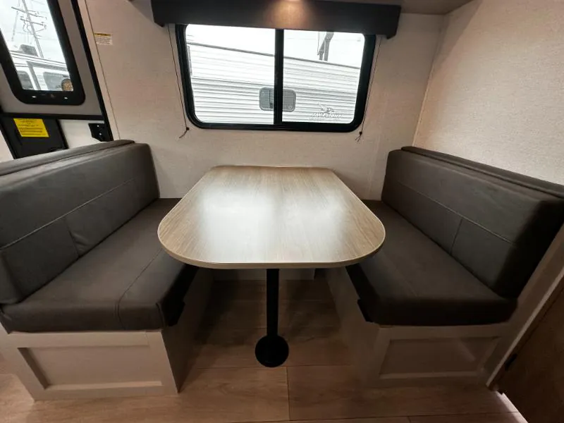 2027 Jayco Jay Flight 175FQ, Photos photo 22