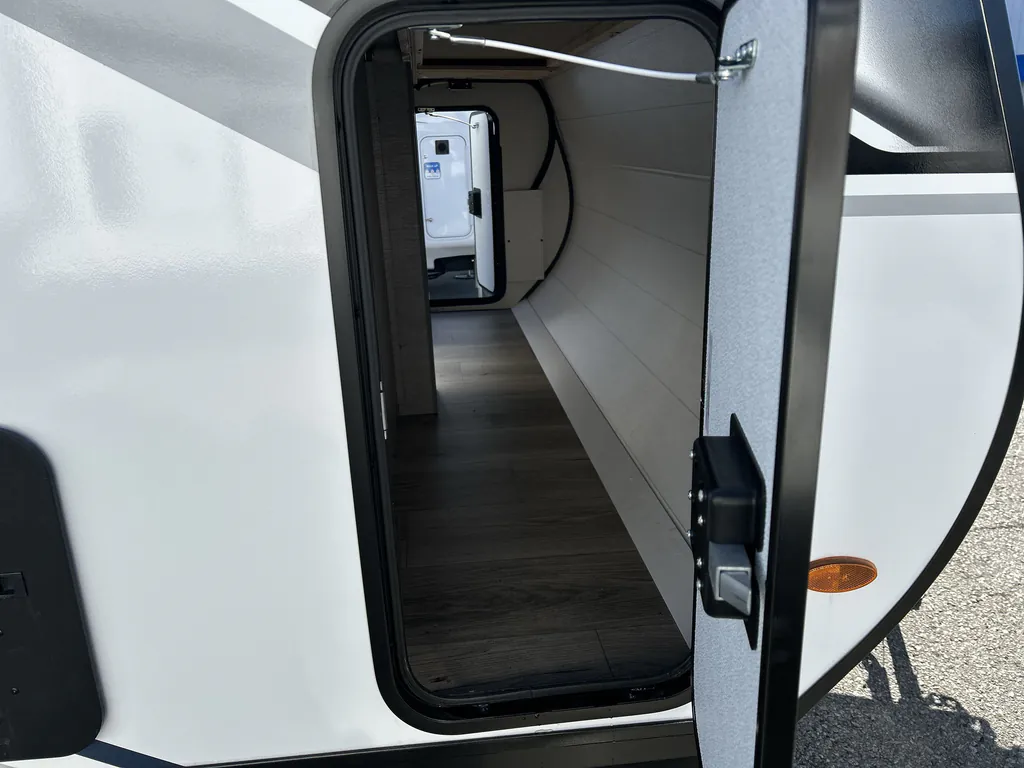 2026 Jayco Jay Feather 26FK, Photos photo 24