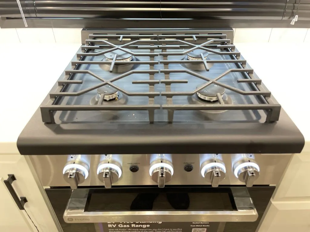 2027 Jayco Pinnacle 36FBTS, Photos photo 19