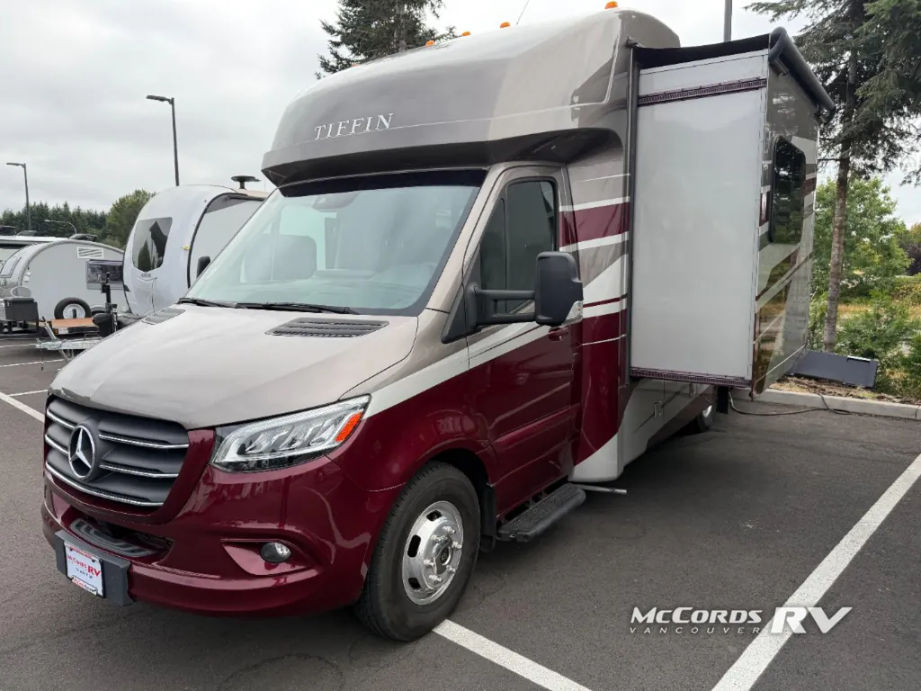 2025 Tiffin Wayfarer 25 XLW, Photos photo 2