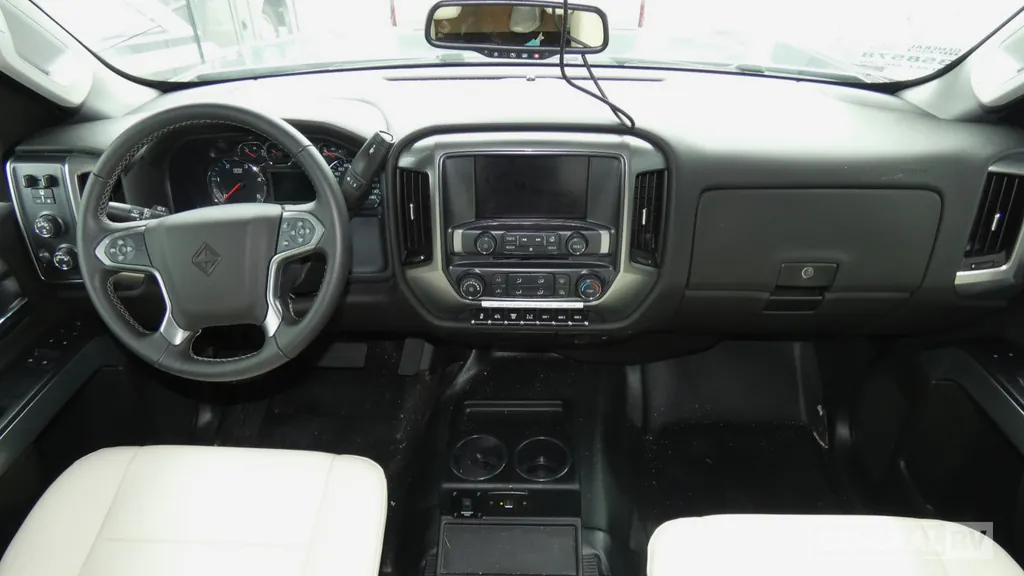 2027 Nexus Rebel Air 30R, Photos photo 10