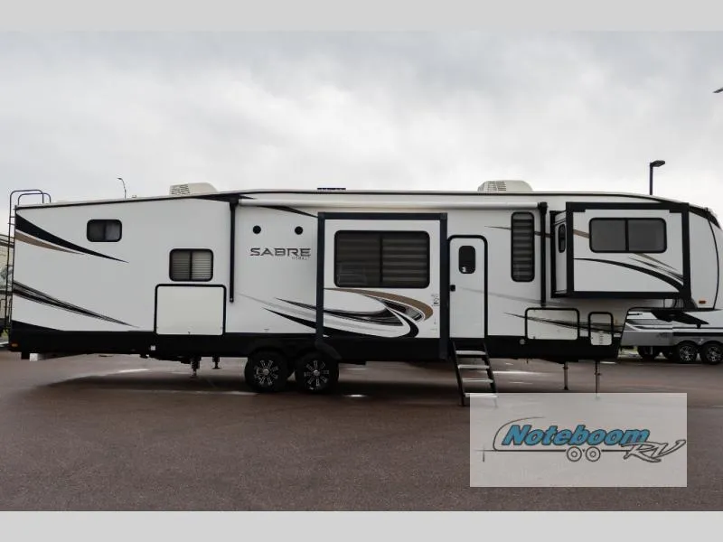 2021 Forest River Sabre 37FLH - Photo 2