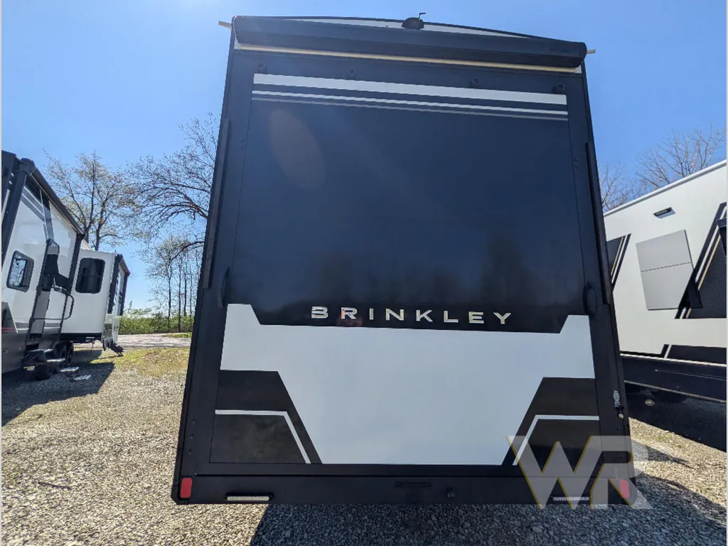 2026 Brinkley Model G 4150, Photos photo 7