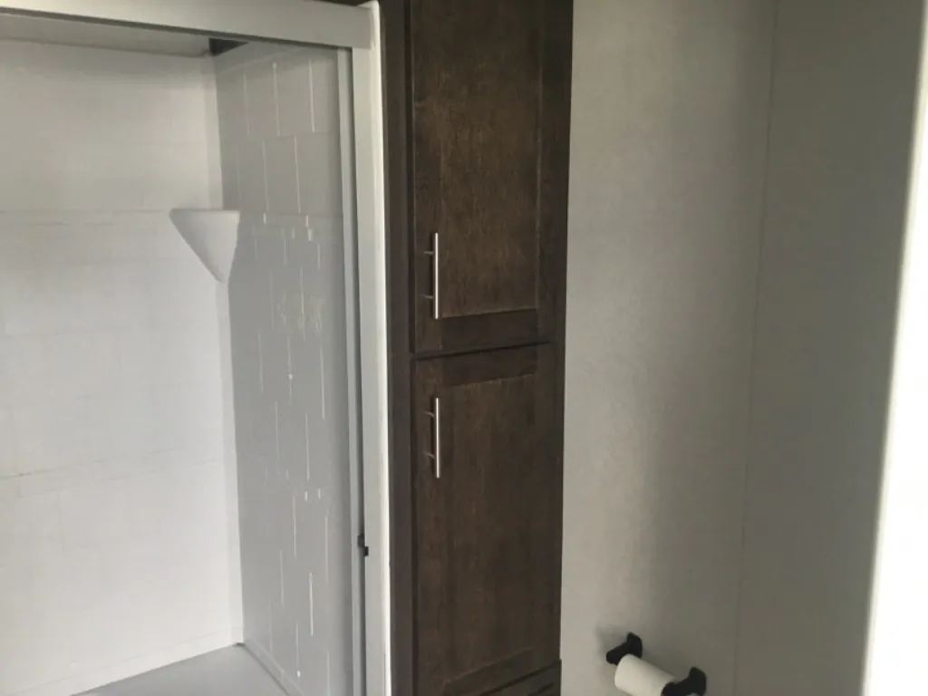 2020 Forest River Salem Grand Villa 42DL, Photos photo 22